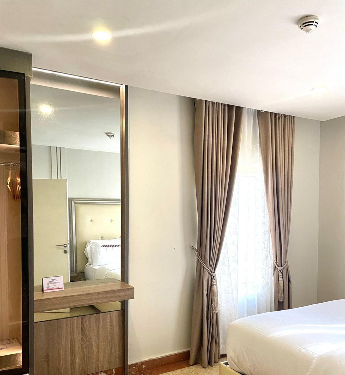 Catherine Villa Lagos Luaran gambar